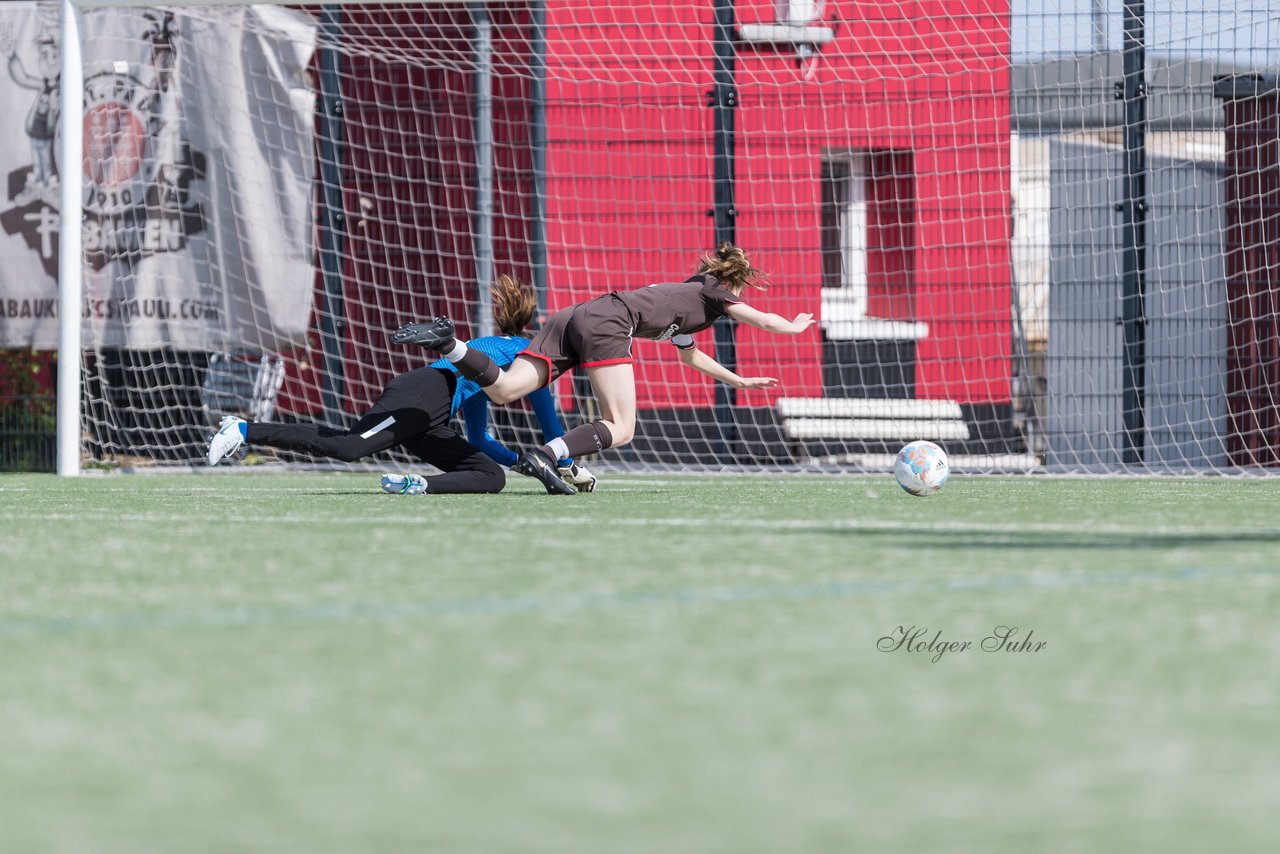 Bild 86 - wBJ St. Pauli - Walddoerfer : Ergebnis: 1:11